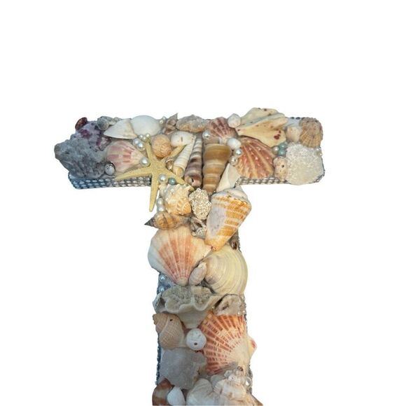 Handmade seashell letter I with a shell planter - Picture 8 of 13